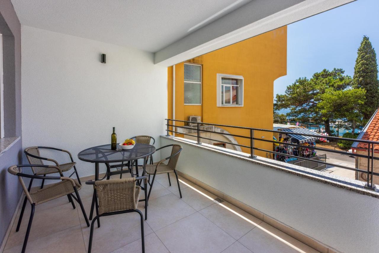 Luxury Apartments Lovorka 1 & 2**** Selce Exterior photo